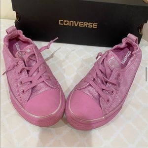 Converse Pink Tennis Shoes